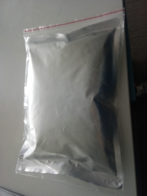 Pó cristalino de óxido de cariofileno para fragrâncias e cosméticos